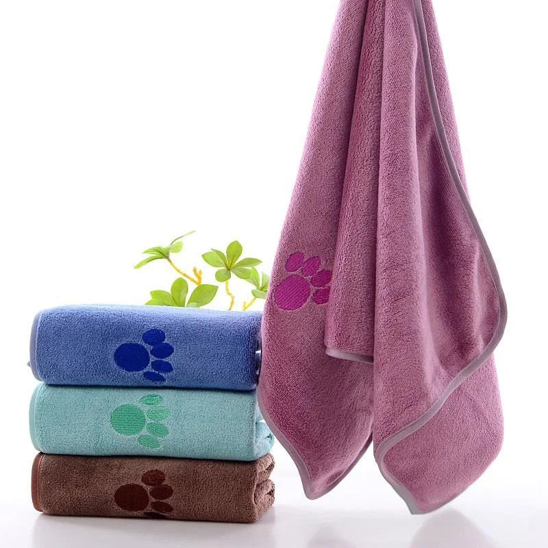 Pink Pet Bath Towel Made of Superfine Fiber, Highly Absorbent Fast-Drying Towel for Dogs Cats, Soft Comfortable Grooming Towel f