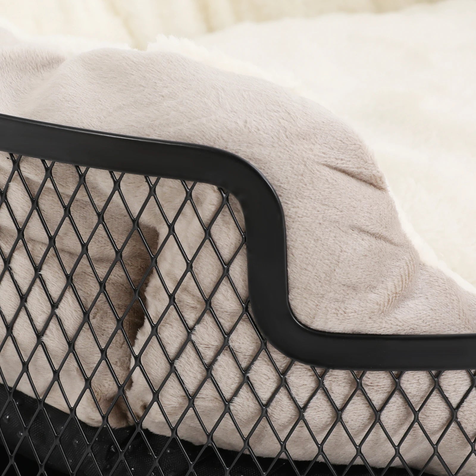 Portable Stainless Steel Elevated Cat Desk Bed 22.05 Lbs Weight Capacity Or Small Cats And Dogs