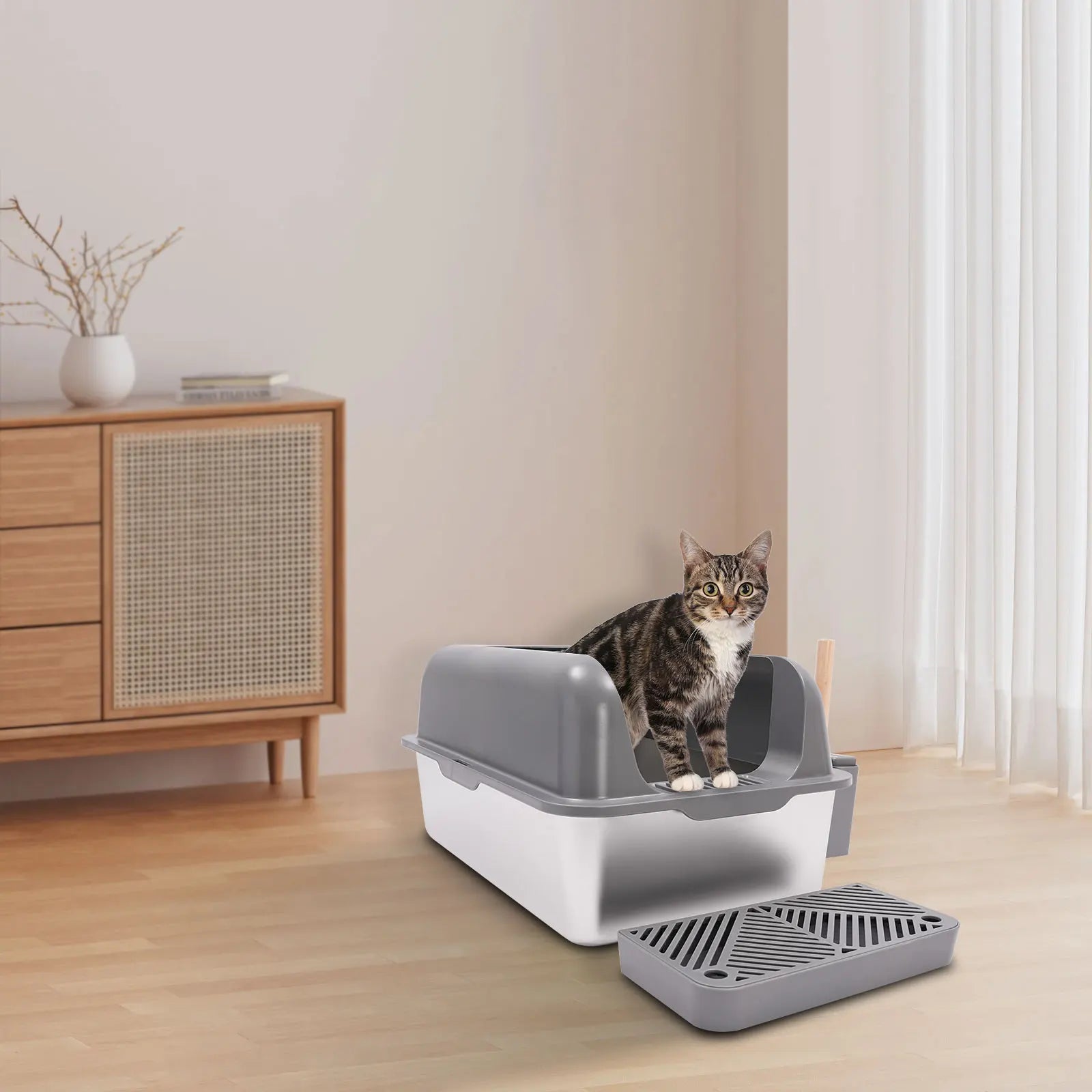Stainless Steel Cat Litter Box with Protective Shovel Placed in Living Room, Hallway, Bedroom, Pet Store